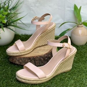STUART WEITZMAN
Teddi Pink suede wedge espadrille sandals size 9.5 new